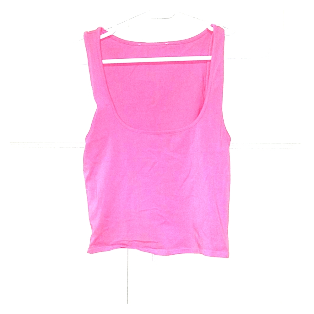 Pink scoop neck crop top